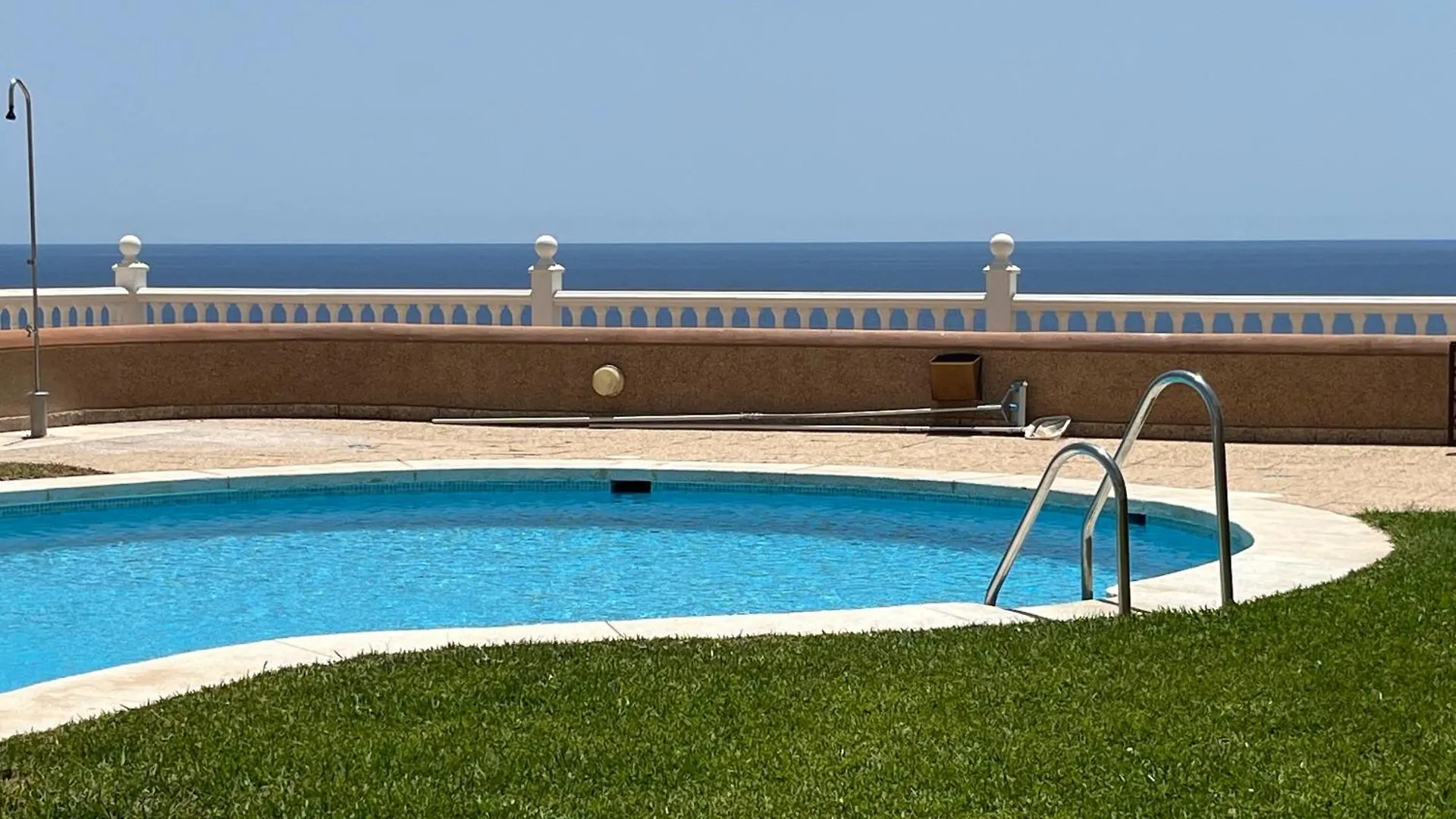 Casa Adosada Con Piscina En Velilla - Almunecar Villa